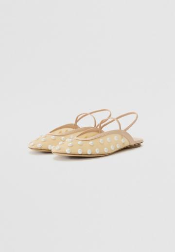 Гандбольные кроссовки