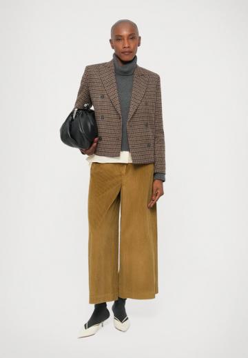 Широкие брюки