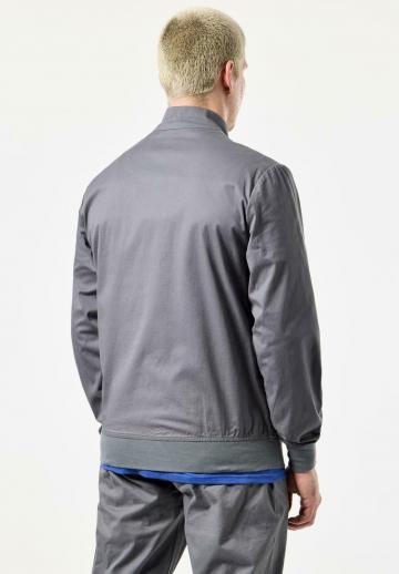 Куртка бомбер