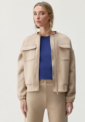 Спортивная куртка