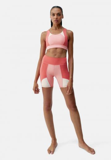 Спортивный топ