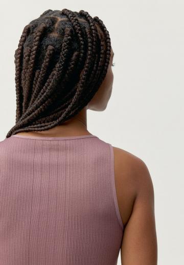 Спортивный топ