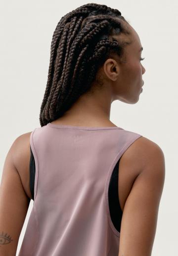 Спортивный топ