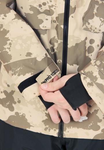 Сноубордическая куртка