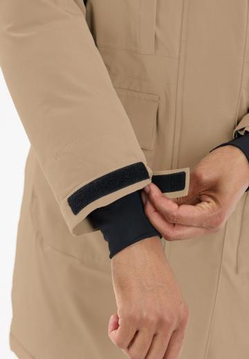 Спортивная куртка