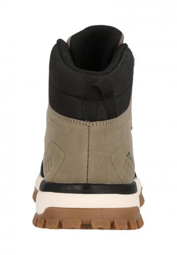 Походные ботинки