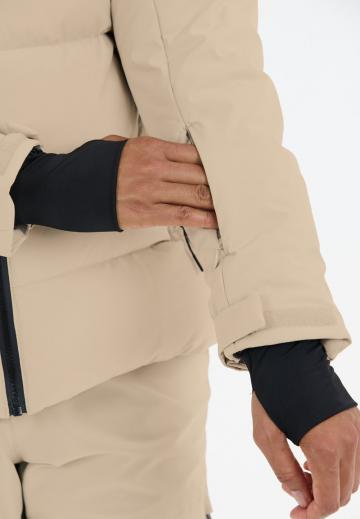 Спортивная куртка