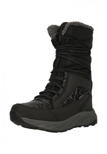 Спортивные сапоги