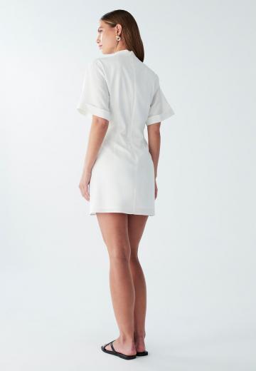 Короткое платье