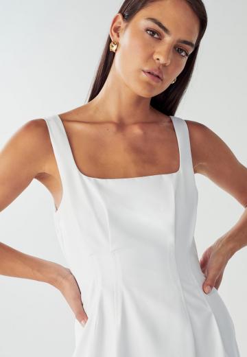 Платье футляр