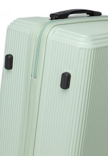 Чемодан на колесах