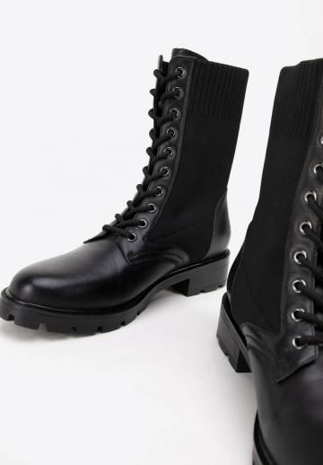 Гандбольные кроссовки