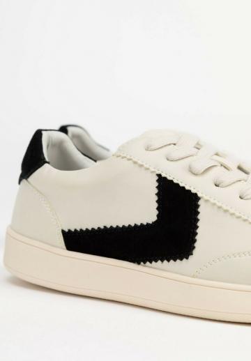 Гандбольные кроссовки