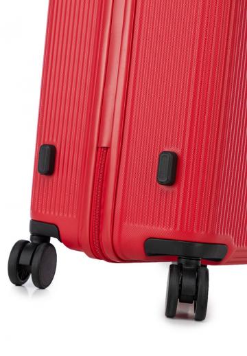 Набор чемоданов