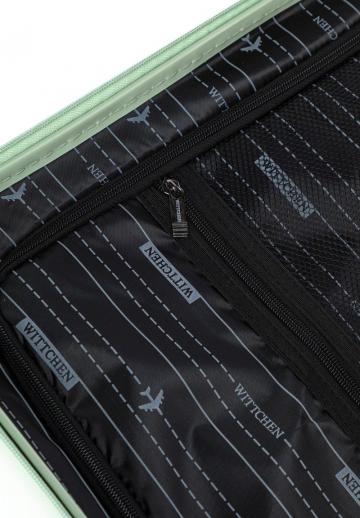 Набор чемоданов