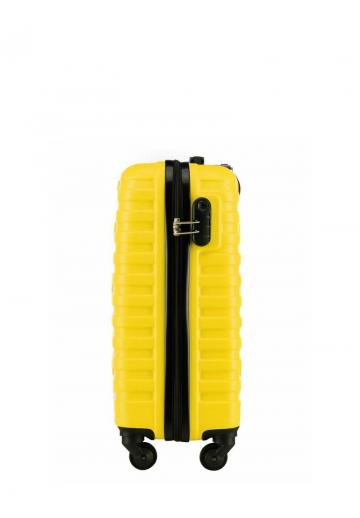 Чемодан на колесах