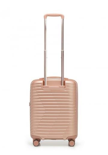 Чемодан на колесах