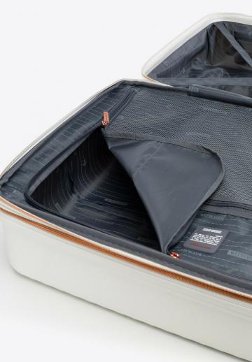 Чемодан на колесах