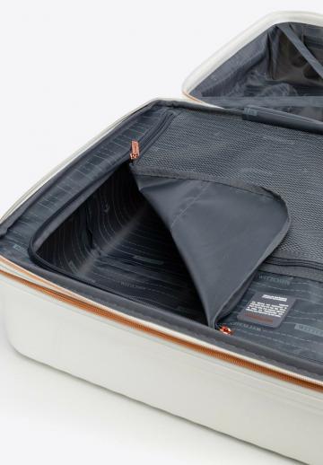 Чемодан на колесах