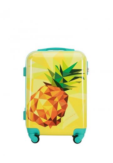 Чемодан на колесах