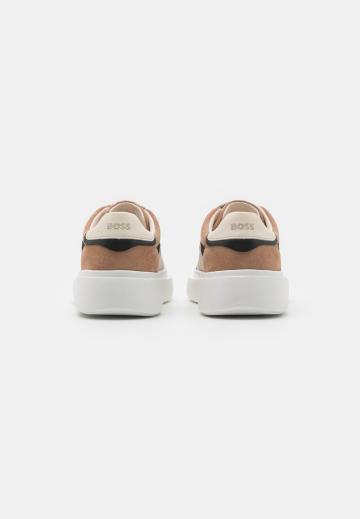 Гандбольные кроссовки