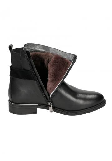 Зимние ботинки