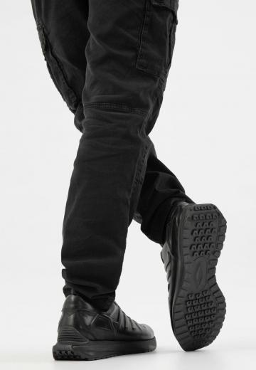 Ботинки на шнуровке