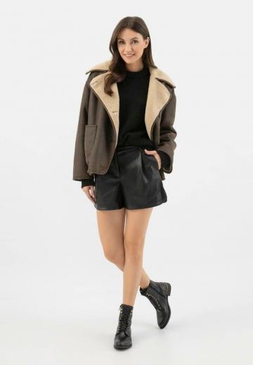 Ботинки на шнуровке