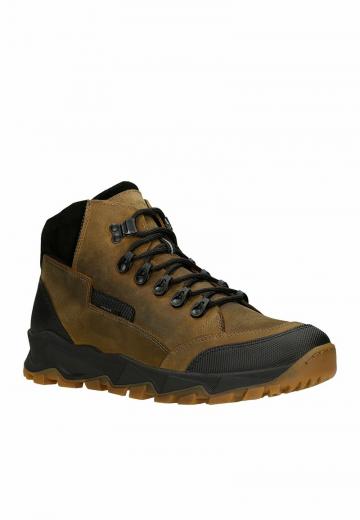 Походные ботинки