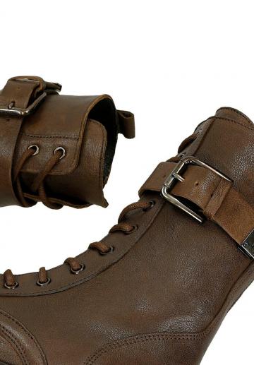 Ботинки на шнуровке