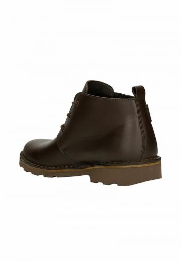 Ботинки на шнуровке