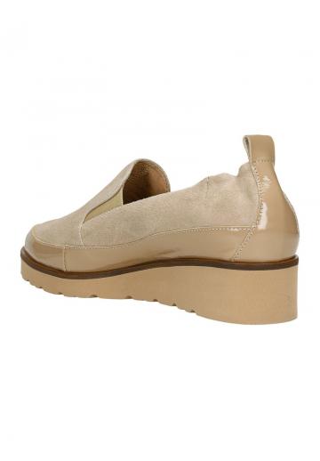 Туфли на танкетке