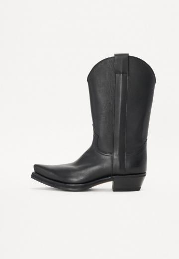 Ковбойские сапоги