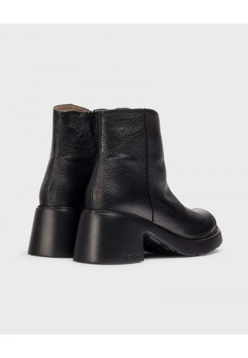 Полусапожки на платформе