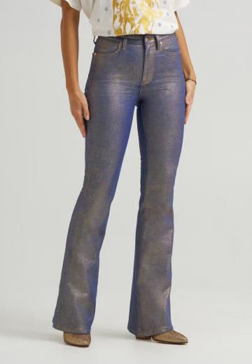 Клешеные джинсы