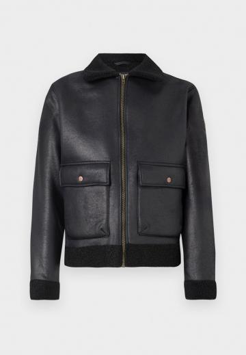 Кожаная куртка