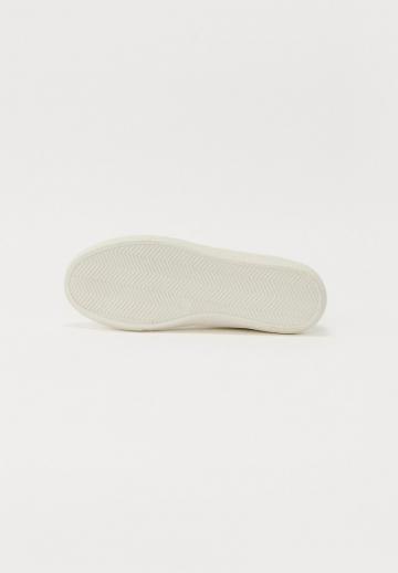 Гандбольные кроссовки