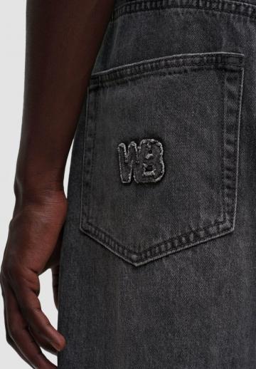 Прямые джинсы