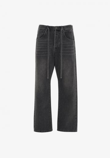 Прямые джинсы