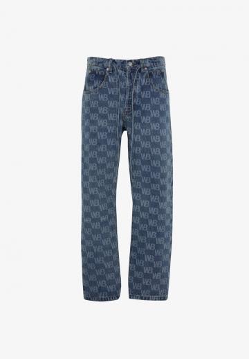 Прямые джинсы