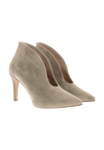 Туфли на высоком каблуке