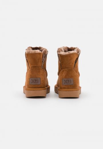 Зимние ботинки