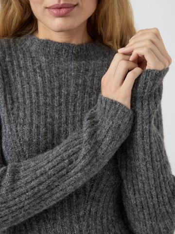 Вязаное платье