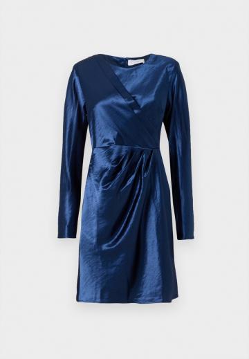 Коктейльное платье