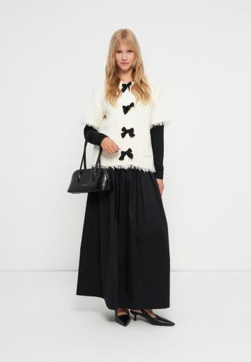 Вязаная кофта