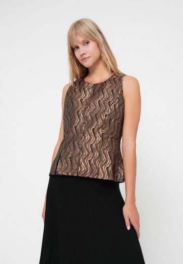 Блузка без рукавов