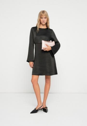 Коктейльное платье