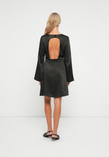 Коктейльное платье