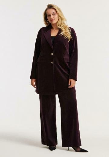 Короткое пальто