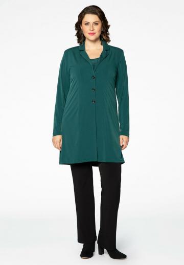 Короткое пальто